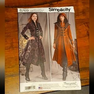 Simplicity Renaissance Womens Coat Pattern